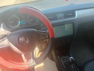 skoda rapid 2012: Skoda Rapid: 2018 г., 1.6 л, Автомат, Бензин, Седан — 6