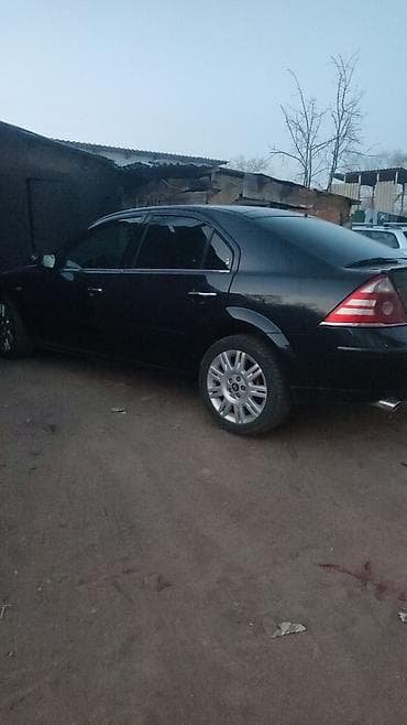 Форд Мондео 3 рестайлинг Седан класса D, чёрный цвет, 4 двери