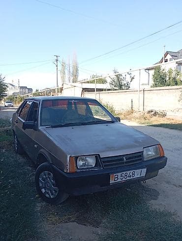 ваз 2197: ВАЗ (ЛАДА) 21099: 2000 г., 1.5 л, Механика, Бензин, Седан — 2