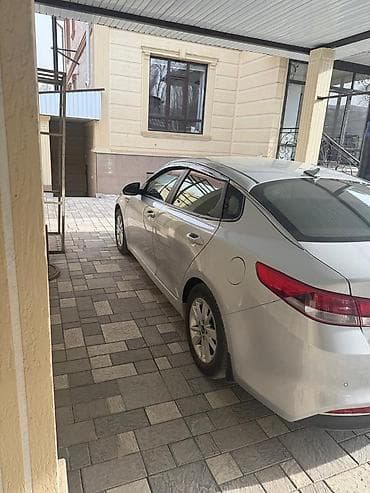 Продажа авто: Kia K5: 2017 г., 2 л, Автомат, Газ, Седан — 3