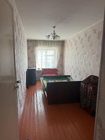 квартир: 3 комнаты, 60 м², 104 серия, 3 этаж, Старый ремонт — 4