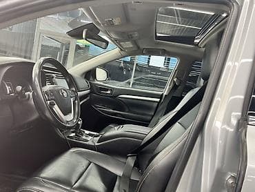 Toyota Highlander: 2018 г., 3.5 л, Автомат, Бензин, Кроссовер