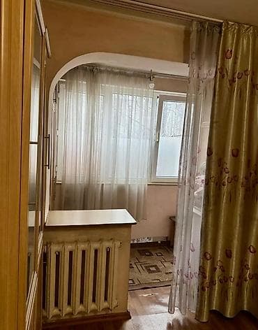 квартира калыкакиева: 1 комната, 33 м², 104 серия, 1 этаж, Старый ремонт — 4