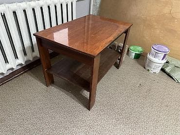 coffee table: Журнальный/приставной столик из массива дерева с полкой. - Материал — 1