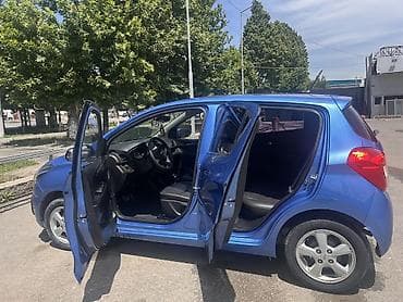 hyundai getz 2008: Chevrolet Spark: 2017 г., 1 л, Автомат, Бензин, Хэтчбэк — 6