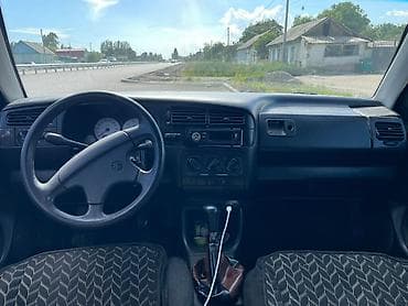 крыло срв 1: Volkswagen Golf Variant: 1995 г., 1.8 л, Механика, Бензин, Универсал — 2