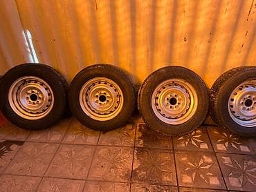 запаска 13: Дөңгөлөктөр монтажда 175 / 70 / R 13, Кыш, Колдонулган, Комплект, Жеңил унаалар, Темир, тешиктери - 4 — 1