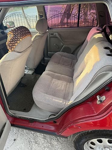 два авто: Volkswagen Golf Variant: 1996 г., 1.8 л, Механика, Бензин, Универсал — 5