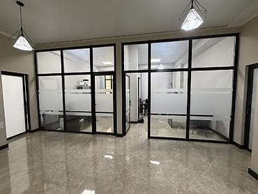 open space: Аренда офисов, 189 м², В жилом комплексе, 1 линия, С отдельным сан узлом, С системой безопасности — 3