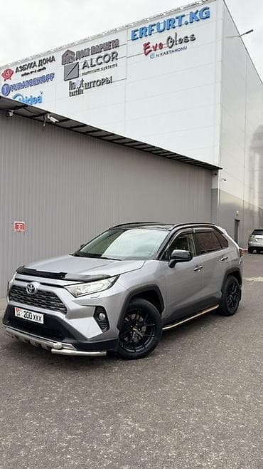Toyota RAV4: 2019 г., 2 л, Автомат, Бензин, Кроссовер — 3