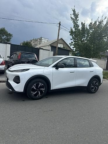 e6 3: Changan Qiyuan Q05: 2026 г., Электромобиль, Кроссовер — 5