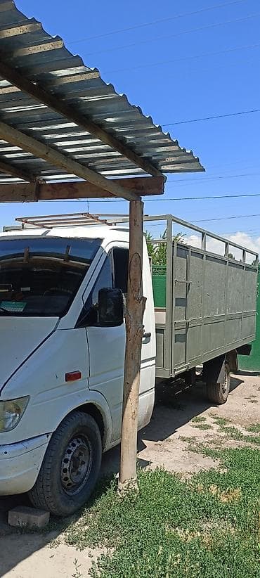 мерс грузавой сапок: Грузовой фургон Mercedes-Benz (кабина Sprinter) с бортовой/фургонной — 2
