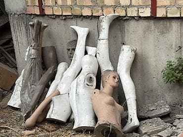 Манекены и части манекенов для витрин и декора За все прошу 2000 сом