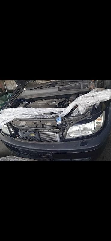 Опел зафира есть фара,бампер,крыло,двери копать мотор рулевая — 1