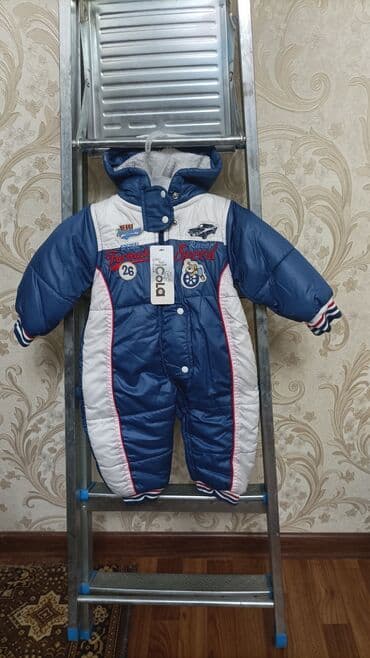 Сырткы кийимдер: Комбинезон зимний. Турция. Новый. Размеры с 0-12 мес — 1