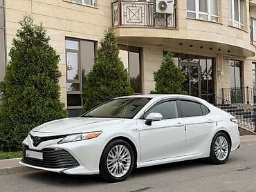 corolla 2016: Toyota Camry: 2019 г., 2.5 л, Вариатор, Гибрид, Седан — 2