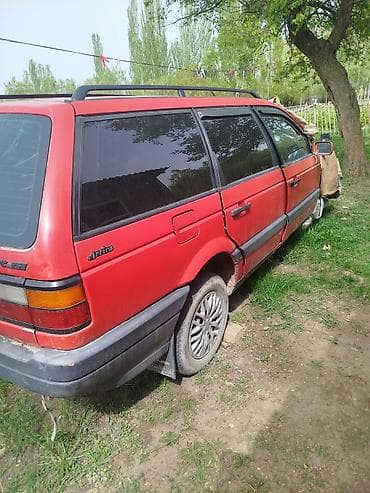 hyundai porter продаж: Volkswagen Passat Variant: 1994 г., Механика, Универсал — 1