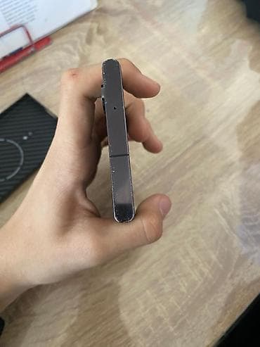 11 t pro: Samsung Galaxy S23 Ultra, Б/у, 256 ГБ, цвет - Черный, 2 SIM — 5