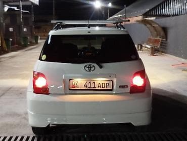sprinter 315: Toyota Ist: 2002 г., 1.5 л, Автомат, Газ, Хэтчбэк — 5