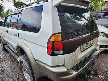 montero: Mitsubishi Pajero Sport: 2000 г., 3 л, Механика, Бензин, Внедорожник — 4