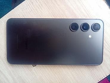 s20 plus: Смартфон Samsung Galaxy S24 (серия S24, цвет графит/черный). Ключевые — 3