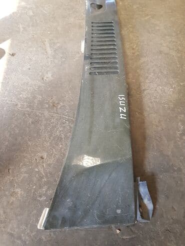 система форсунок: Isuzu Trooper, накладка механизма дворников. Исузу трупер. Железная — 2