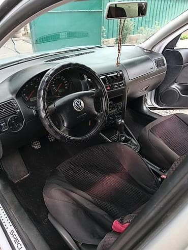 Продажа авто: Volkswagen Golf: 2002 г., Механика, Хэтчбэк — 3
