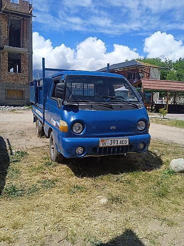 Hyundai Porter: 1999 г., 2.5 л, Механика, Дизель