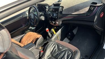 автомобили для инвалидов с ручным управлением: Kia Forte: 2010 г., 1.6 л, Механика, Бензиновая, Купе — 12