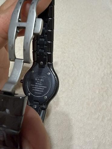 samsung a35: Классические часы часы, Rado, Керамика, Швейцария, Водонепроницаемые, Детские, Б/у — 4