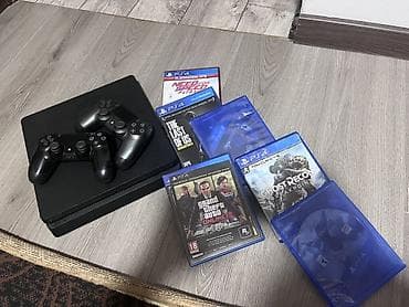 Игровая приставка Sony PlayStation 4 (Slim) с комплектом аксессуаров и