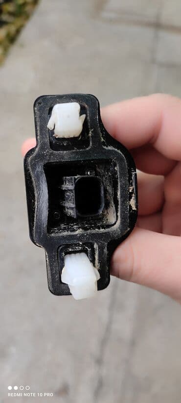 айго aygo: Продаю камеру заднего вида от тойоты приус 50 2016 года. Оригинал — 4