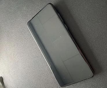 realme c3: OnePlus 13 — 5