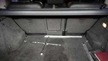 домкрат для машины: Rover : 2006 г., 4.2 л, Автомат, Бензиновая, Универсал — 12