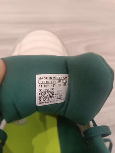 футзалки купить: Adidas indoor/футзальные кроссовки - Модель: Adidas (индор/футзал — 4