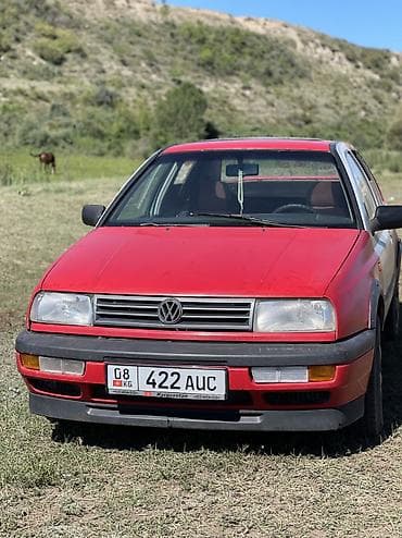 Volkswagen Vento: 1992 г., 1.8 л, Механика, Бензин, Седан — 6