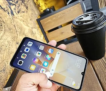redmi 12c: Redmi, Redmi 13C, Б/у, 256 ГБ, цвет - Синий, 1 SIM, 2 SIM — 3