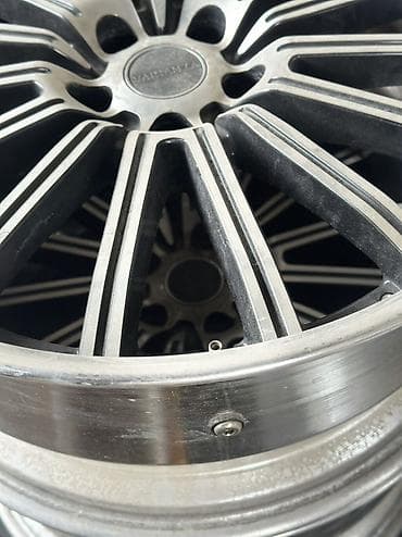 бизнем: Литые Диски R 20 Комплект, отверстий - 4, Б/у — 3