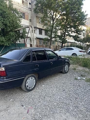 Daewoo Nexia: 2008 г., Седан — 3