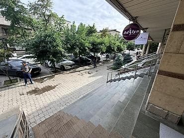 холодный цех: Светлое офисное помещение 47 м2, open-space. -Токтогула — 7