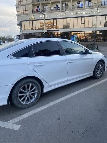 Hyundai Sonata: 2018 г., 2 л, Автомат, Газ, Седан — 2
