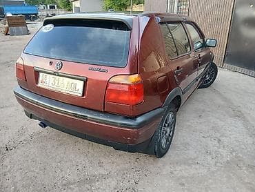 Volkswagen: Volkswagen Golf: 1995 г., 2 л, Автомат, Бензин, Хэтчбэк — 5