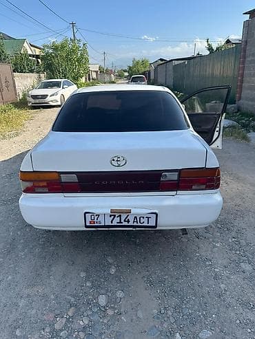 авто япошки: Toyota Corolla: 1994 г., 1.5 л, Автомат, Бензин, Седан — 4