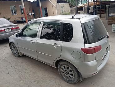 Транспорт: Mazda Demio: 2003 г., Автомат, Хетчбек — 3