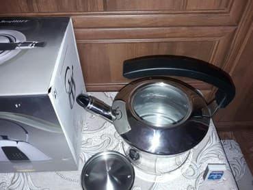 формы для свечей: 2,5 литра. Продаю отличный чайник BergHOFF Новый. спайка где носик — 4