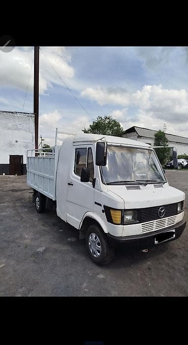 краун матор: Грузовик, Mercedes-Benz, Стандарт, 3 т, Б/у — 1