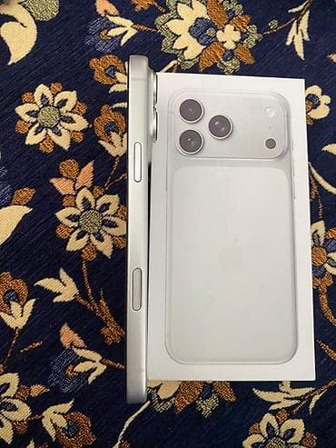 apple whatch 6: Смартфон в стиле iPhone 17pro max (серебристый), с коробкой. Ключевые — 3