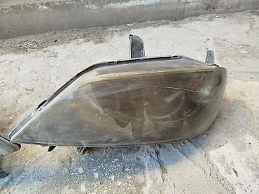 renault master: Фары передние на демио2 с 2002г по 2004г грязные у одного ушки — 2