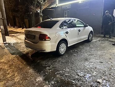 фолсваген поло: Volkswagen Polo: 2017 г., 1.6 л, Автомат, Бензин, Седан — 3
