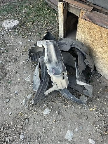 авто сумки: Набор автозапчастей разнородных позиций Состав по фото: - Пластиковые — 2